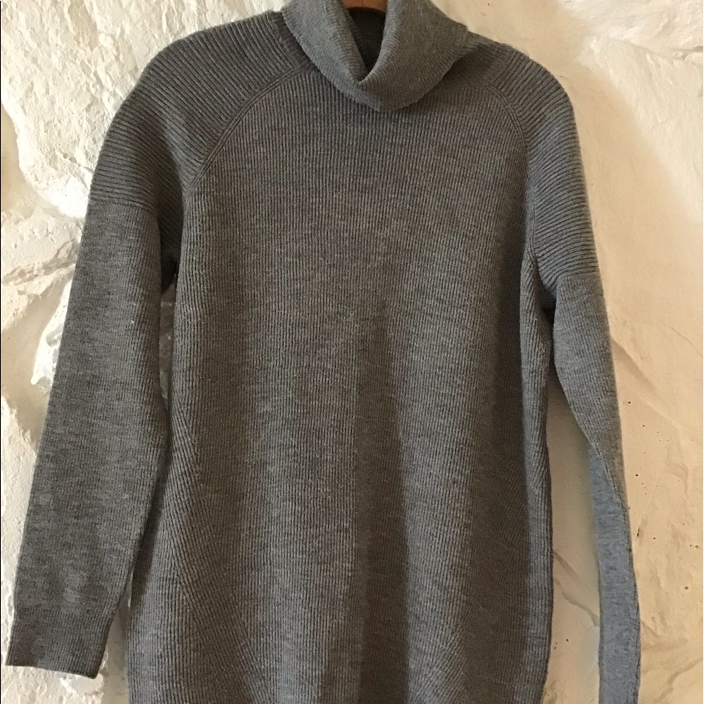 Michael Star Sweater